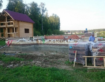 Строительство в поселке Лесная опушка