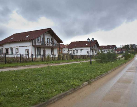 Готовые дома в поселке Звенигорье