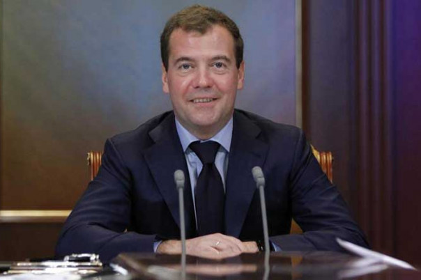 Благотворительные фонды, связанные с однокурсниками и родственниками Дмитрия Медведева, коллекционируют уникальные резиденции