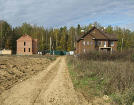 Строительство в поселке Валуевская слобода