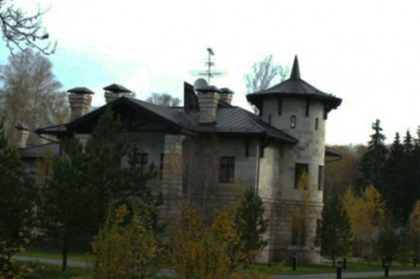 Кто и как поделил подмосковную "Евразию", одну из самых дорогих усадеб мира