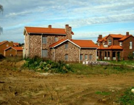 Дома в поселке Валуево