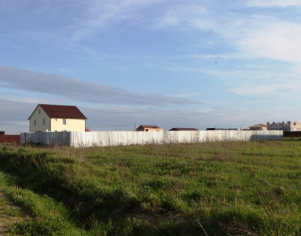 Виды поселка Солнечный берег