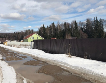 Дома в поселке Форест Вилладж