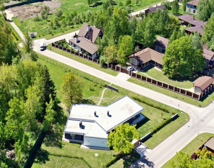 Виды поселка Янтарь