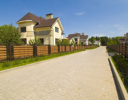 Виды поселка Сареево