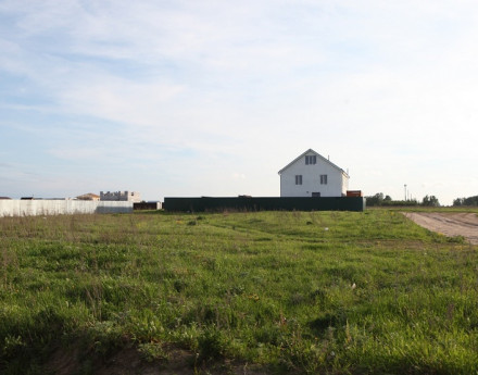 Виды поселка Солнечный берег