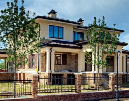 Коттедж в поселке Рубин Эстейт