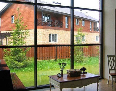 Дома в поселке Клевер