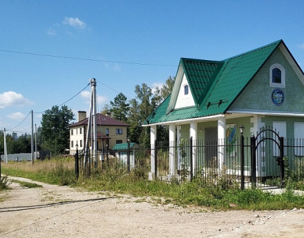 Виды поселка Золотово