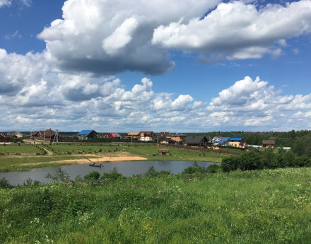 Виды поселка Крутой берег