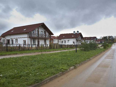 Готовые дома в поселке Звенигорье