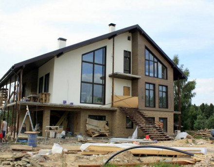 Коттеджы в поселке Семиречье