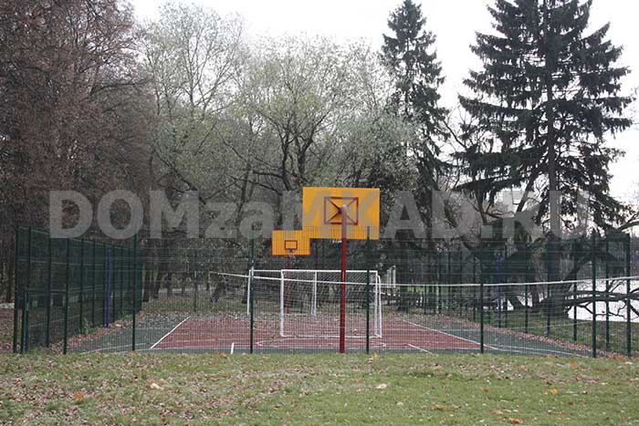 баскетбольная площадка в КП "Довиль"